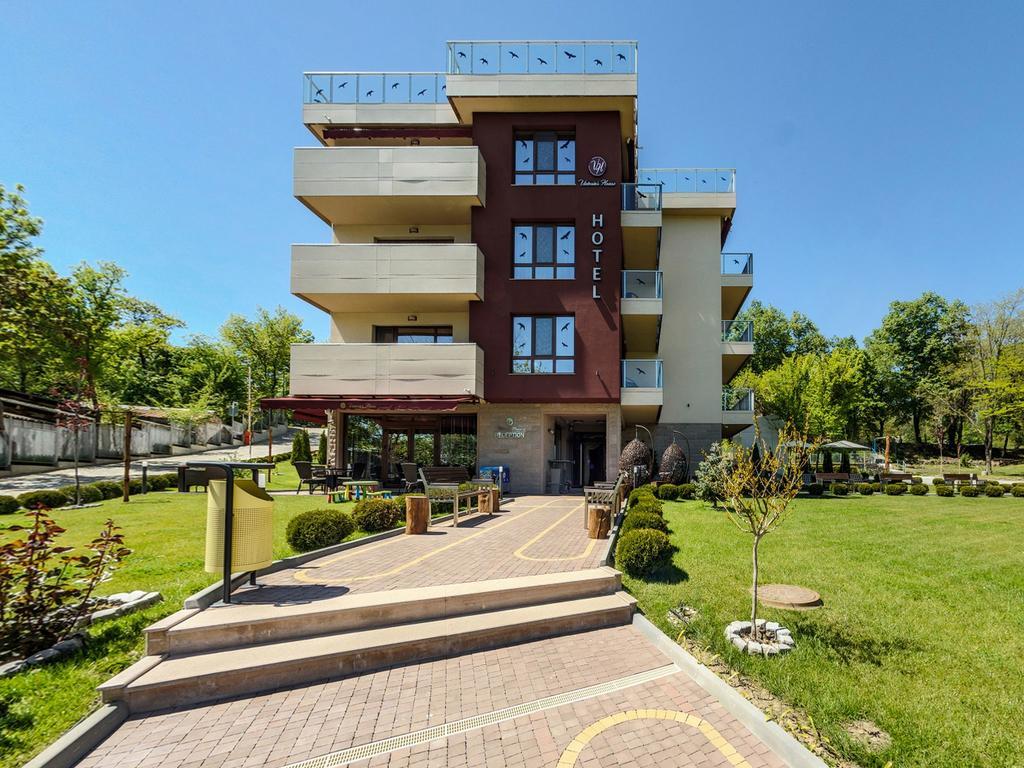 Готель Victoriya'S House Хисаря Екстер'єр фото